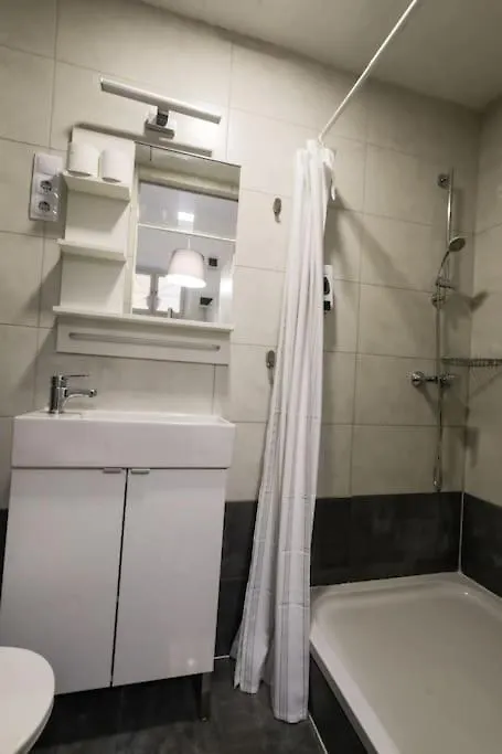 Pest-Port Apartment Room-6 Private Apartment Budapest